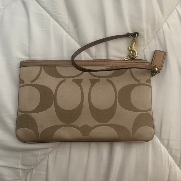Coach Wristlet - Picture 3 of 5